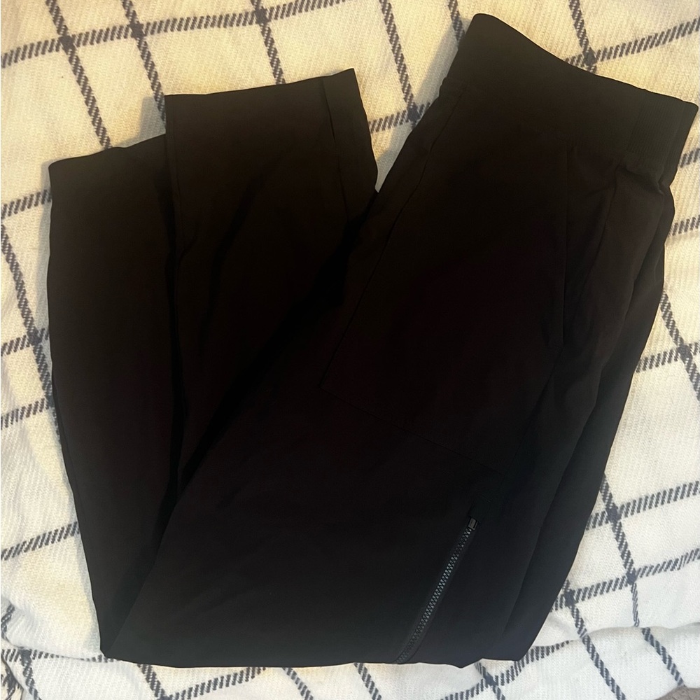 Athleta women’s Black casual pants